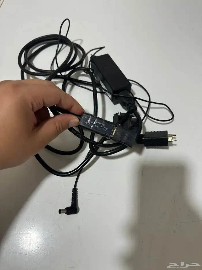 للبيع شاشة كمبيوتر LED 4