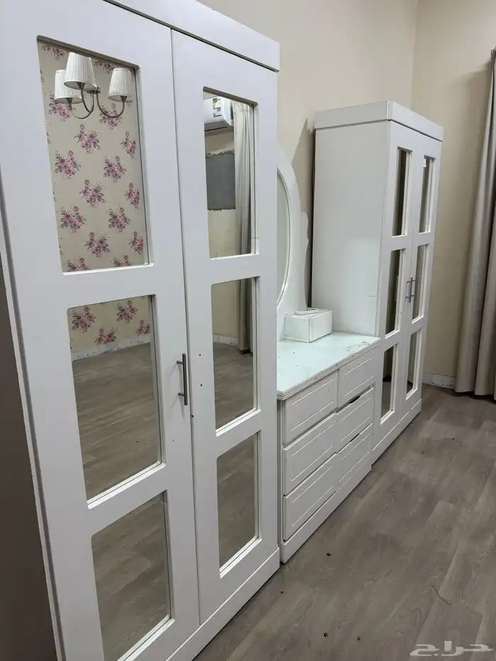 دولاب 10