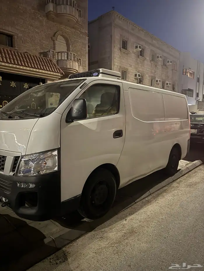 باص نيسان أورفان للبيع 4