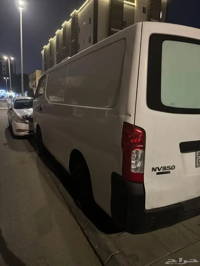 باص نيسان أورفان للبيع 3