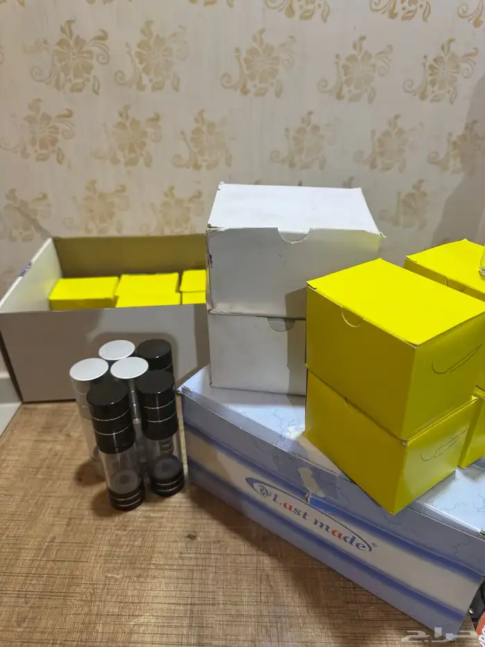 علب للمبثوث ومعمول العود ودهن العود والكريمات 9