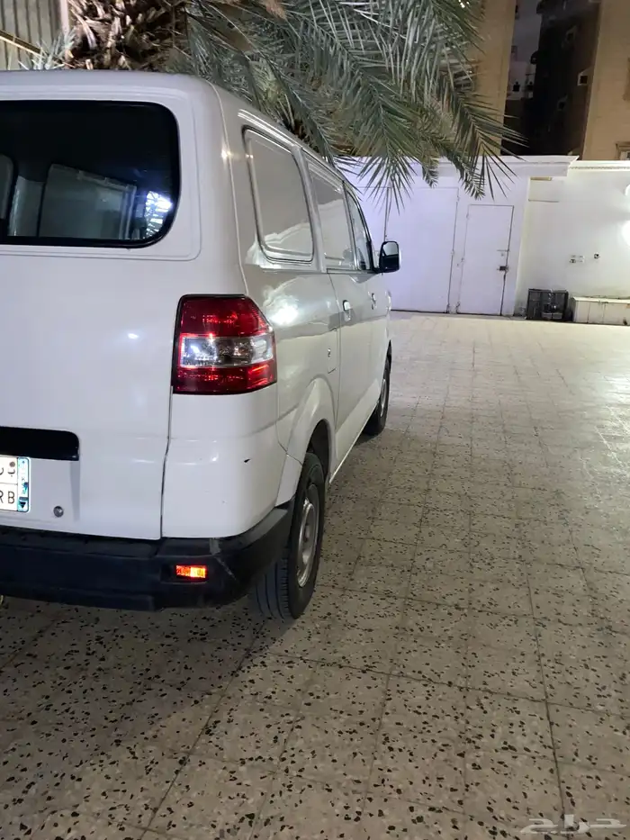 باص بضاعة للايجار للايجار فان توصيل 2