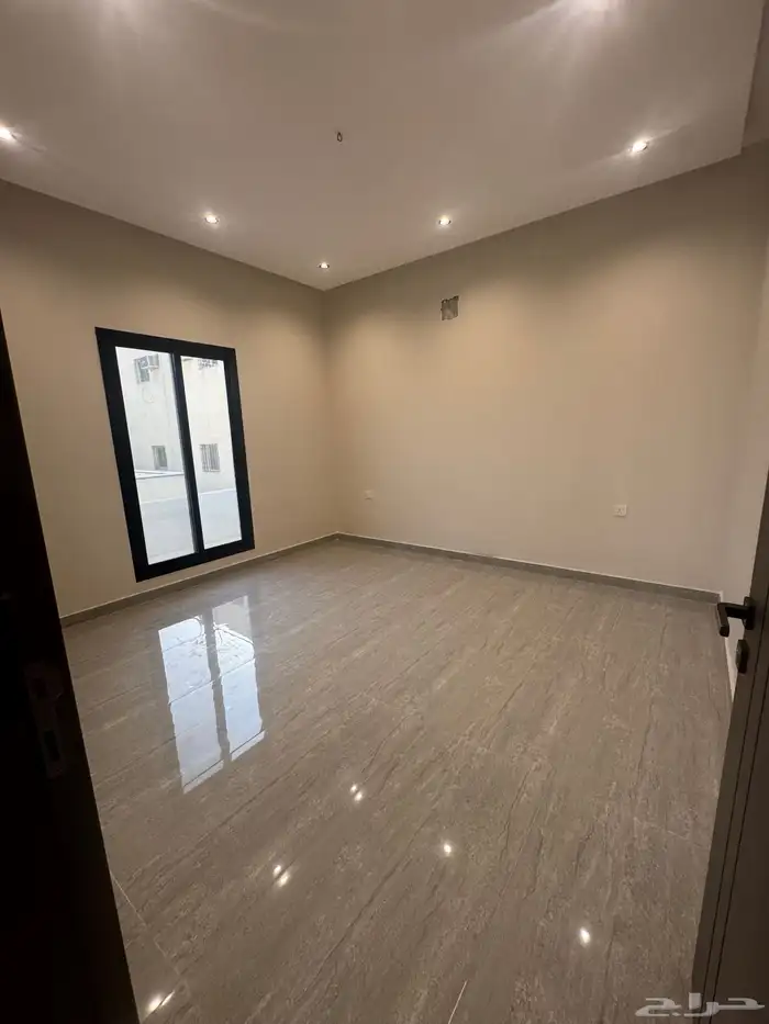 دوبلكس مساحه 200 شبه منفصل 2