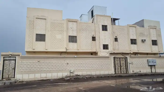 عمار للبيع 6 شقق المدينه حي الدفاع 0