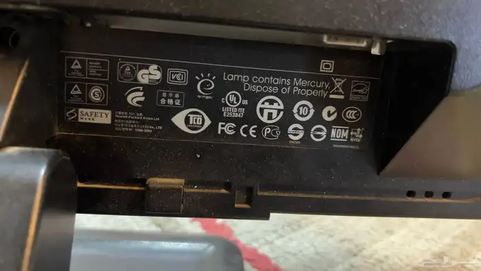شاشة HP 19 بوصه للبيع باي سعر 3