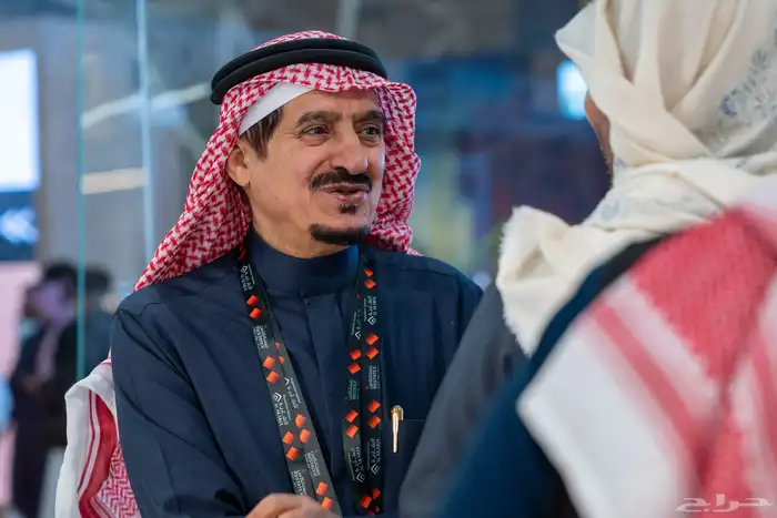 مصور فوتوغرافي تصوير فيديو تصوير موتمرات معارض تصوير منتجات 2