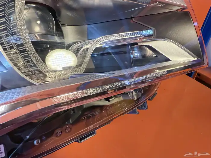 شمعات بي ام دبليو 2019 740 فل LED 3