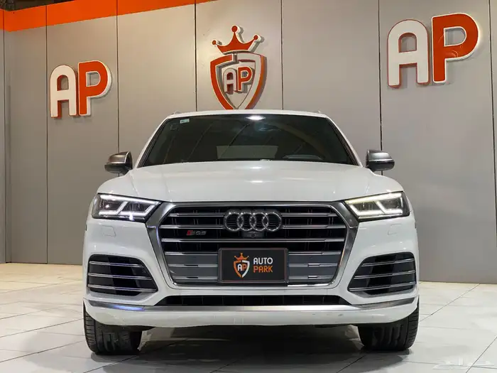 اودي Q5 S 2018 بحالة نظيفة جدا 3