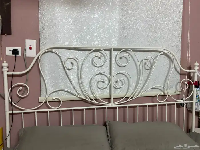 سرير ايكيا نفرين نظيف لا يشكوا من شي 1