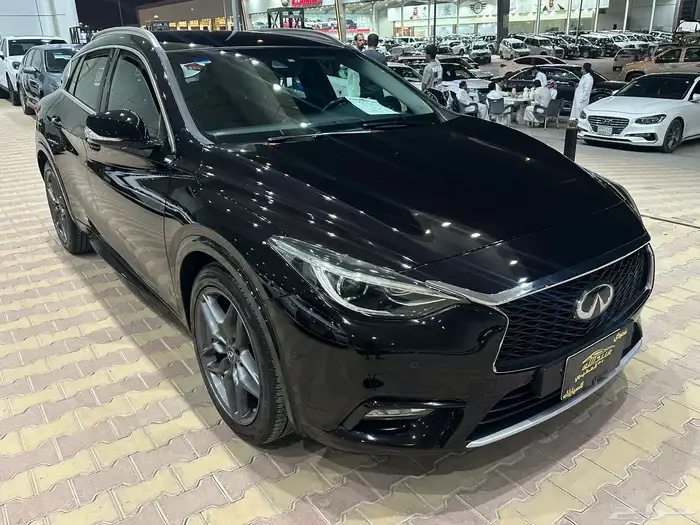 انفنتي Q30 موديل 2017 نص فل 2