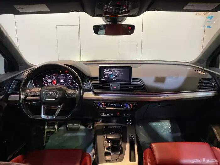 اودي Q5 S 2018 بحالة نظيفة جدا 7