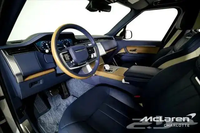 رنج روفر SV 2024 مميز جدا 1