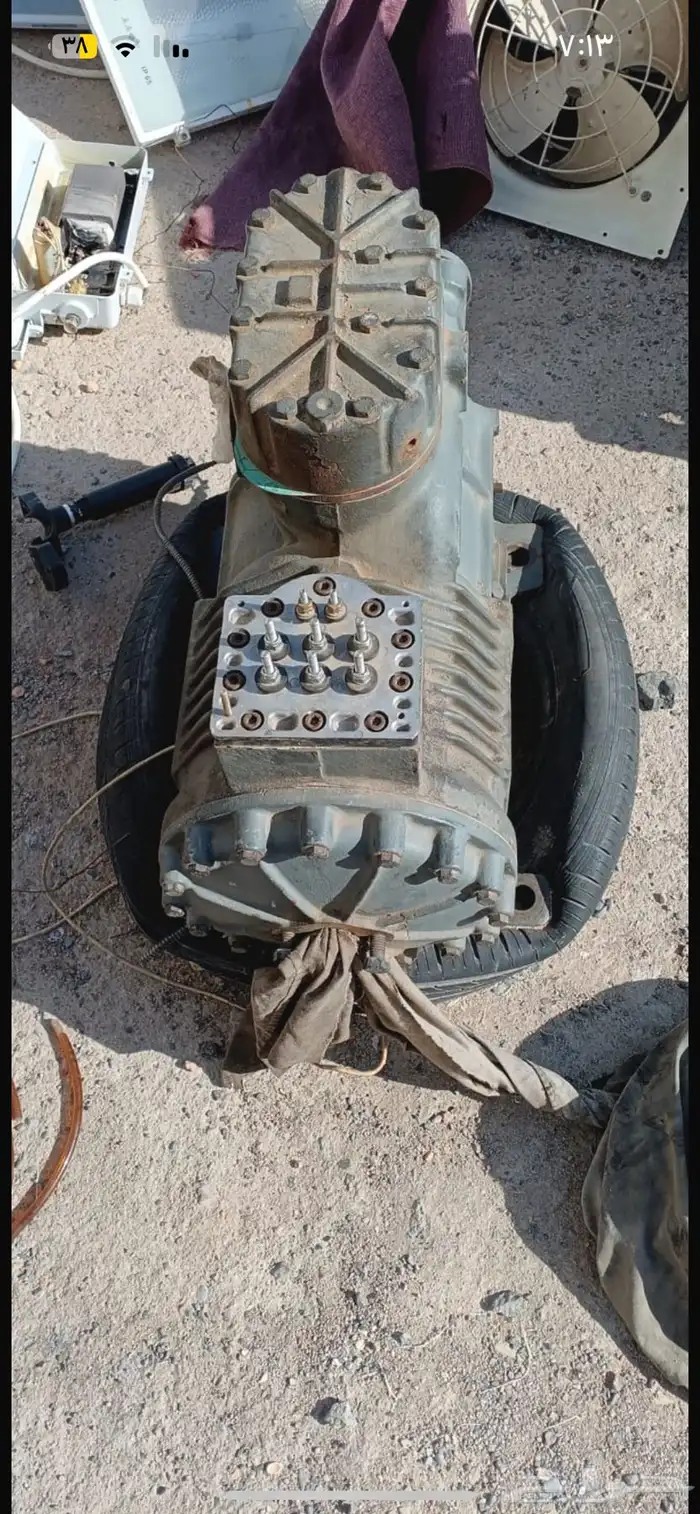 معدات تبريد وتجميد كمبروسرات بأحجام مختلفه وبرادات 8