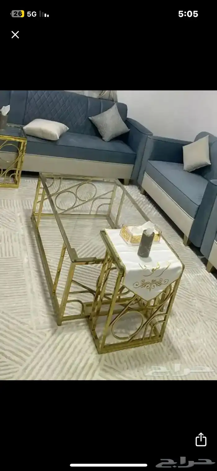طاولة مجلس كبيره معاها 6 خدمه 0