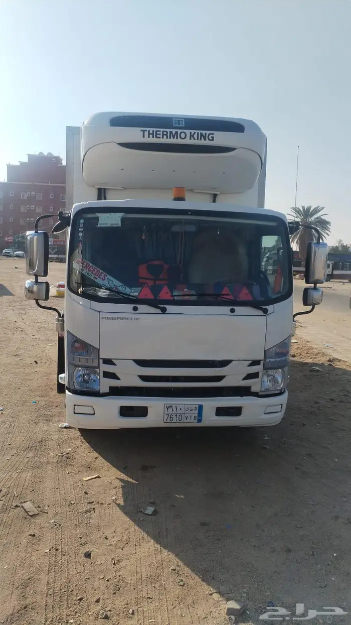 تريلات جاهزة للتحميل جدة و الدمام و الرياض ستاير و برادات 2
