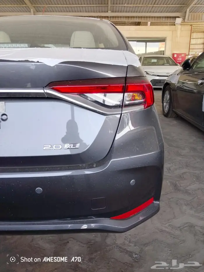 تويوتا كرولا ستاندر 2.0 طيس بنزين 2025 ابيض  فضي  رصاصي 7