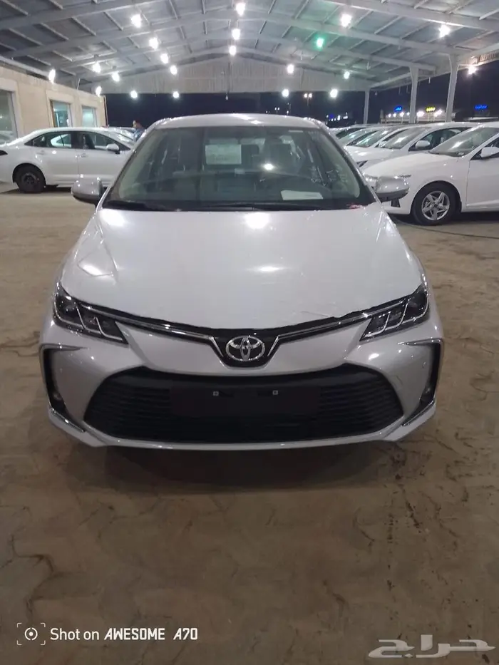 تويوتا كرولا ستاندر 2.0 طيس بنزين 2025 ابيض  فضي  رصاصي 0