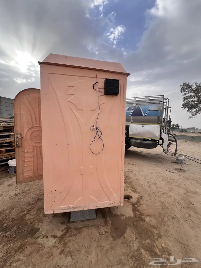 دورة مياة متنقله شبه الجديد 1