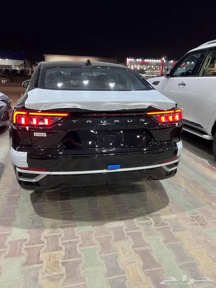 فورد تورس امبيانتي 2025 12