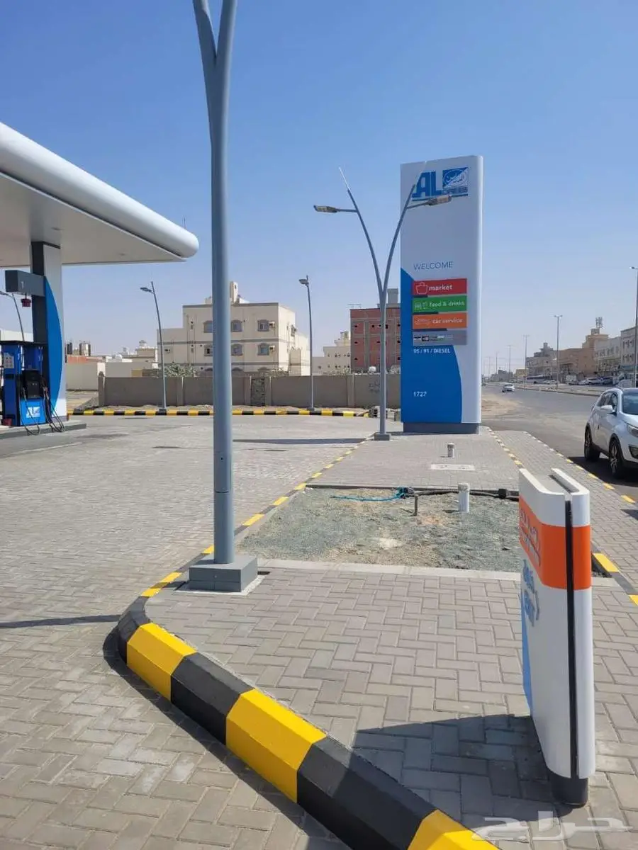 محلات تجارية داخل محطة الدريس للإيجار 5