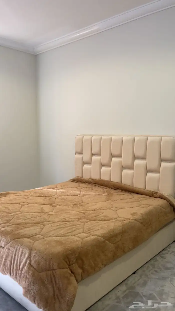 سرير نفرين 0