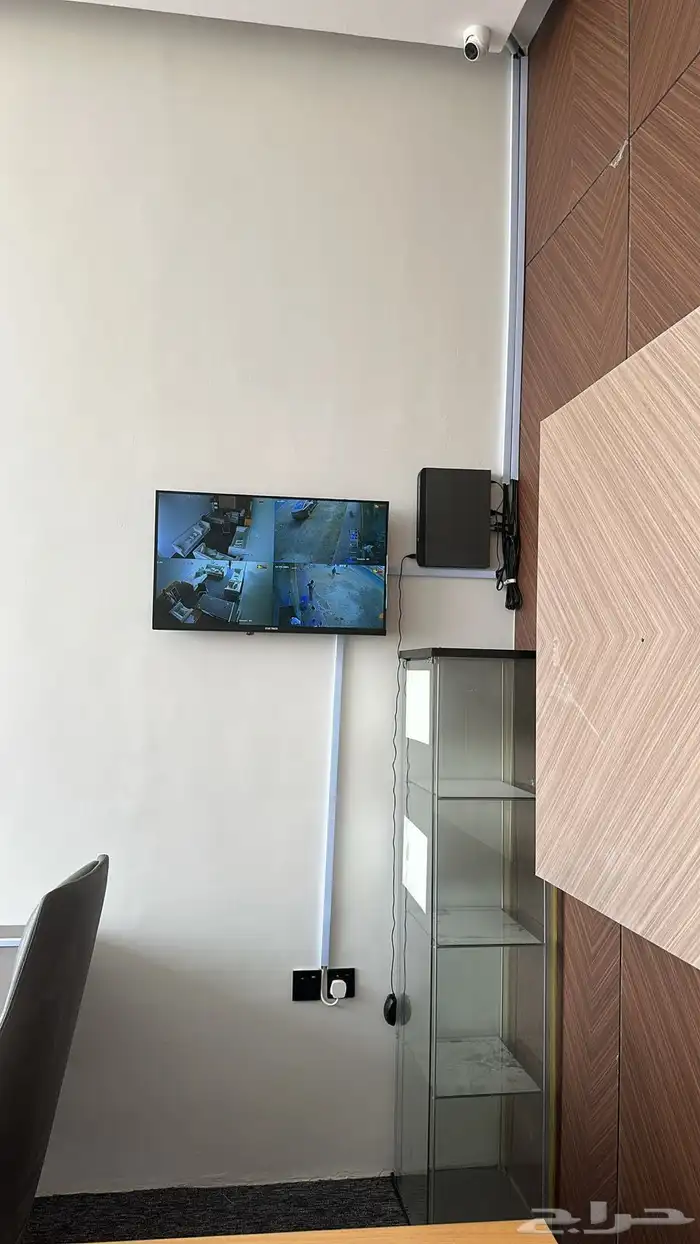 كاميرات مراقبة 16