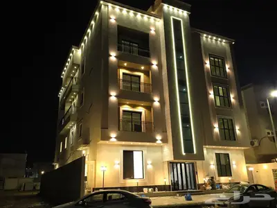 شقق تمليك فاخره بحي السويس 0