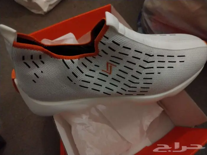 حذاء رياضي جديد مقاس 44 2