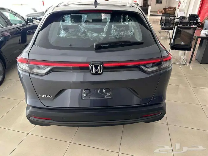 عروض هوندا HRV نص فل LX اصفار 1