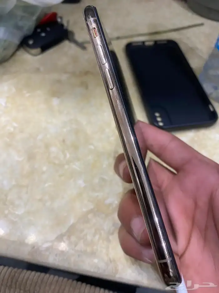 آيفون Xs 0