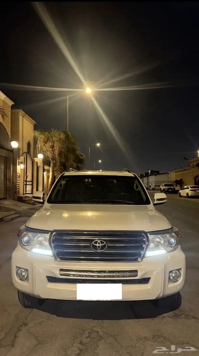 LAND CRUISER 2013 gxr v8 5.7 2