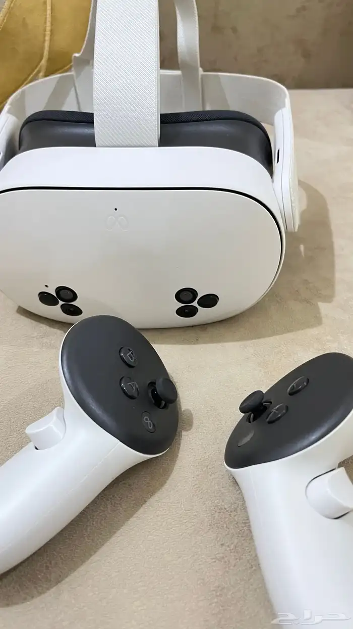 السلام عليكم نضاره ال vr بحاله ممتازه ونضيفه مع كل مستلزمات 1