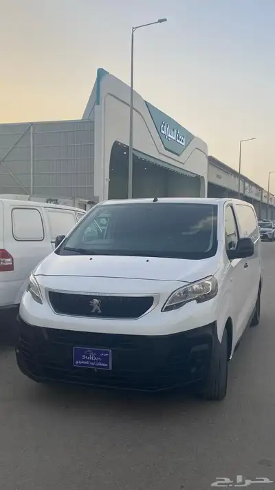بيجو اكسبرت 0