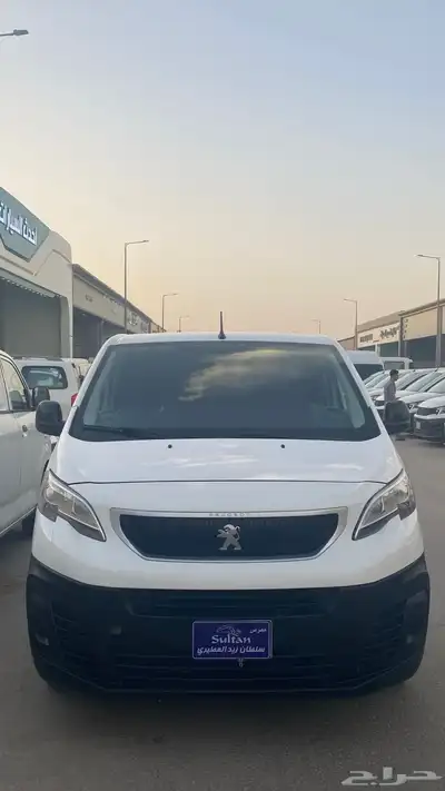 بيجو اكسبرت 1