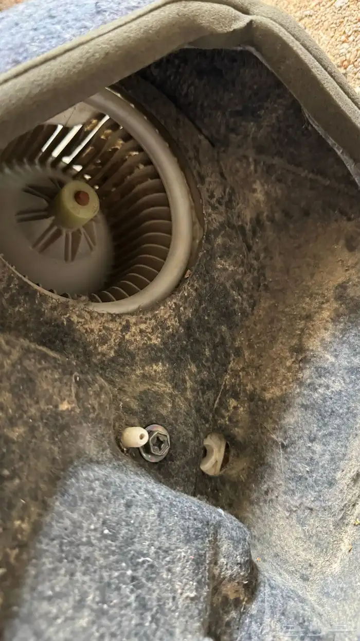 ثلاجه جيب لاند كلوزر 2008 3