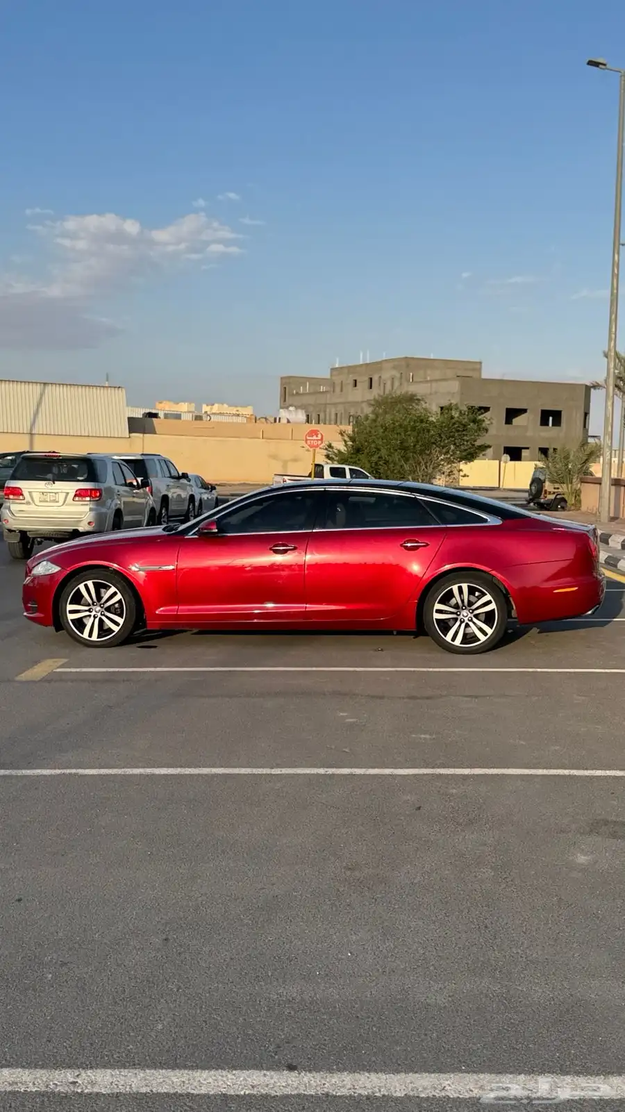 جاكور 2012 XJL 7