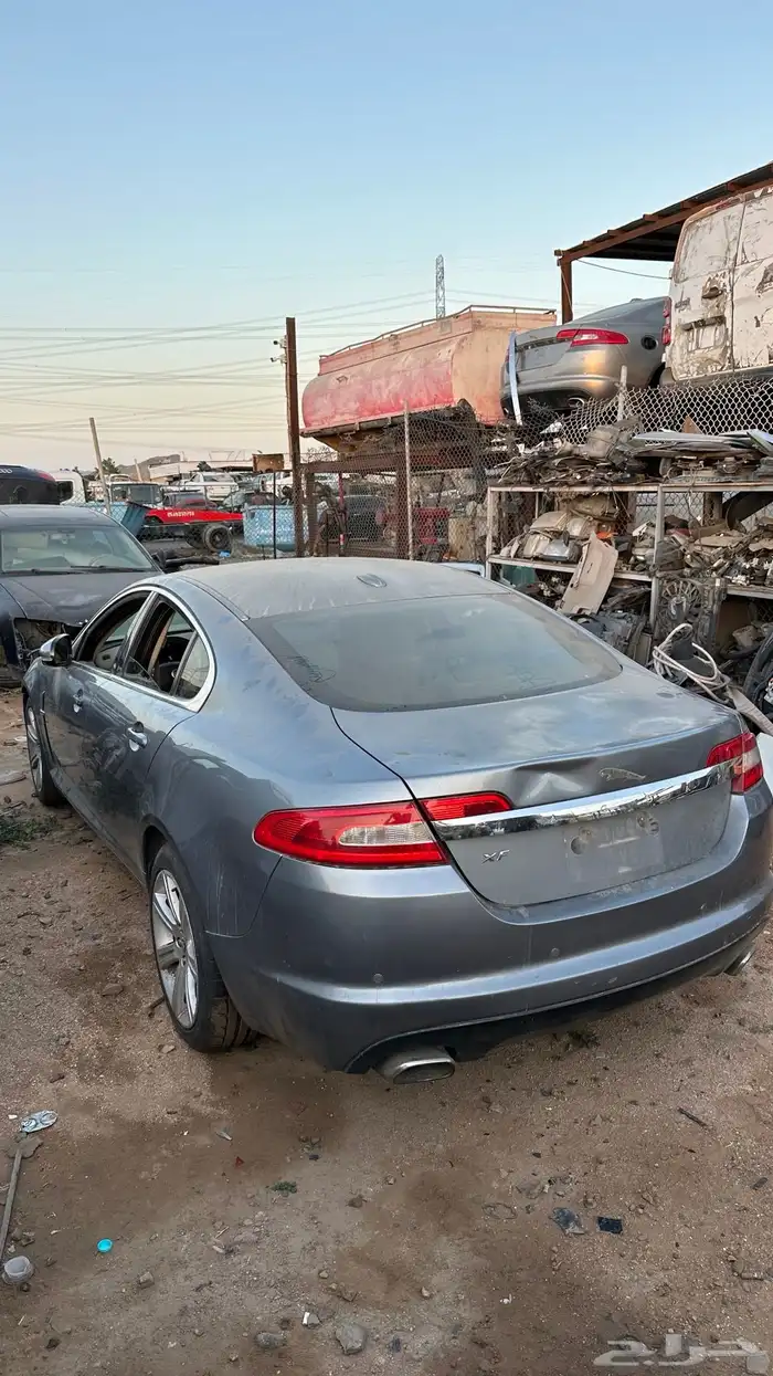 قطع غيار تشليح جاكور XF اكس اف موديل 2011 3