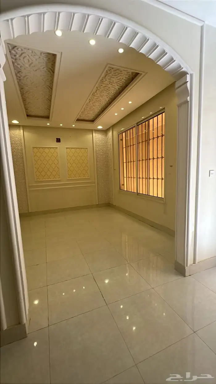 دور ارضي للإيجار. 6