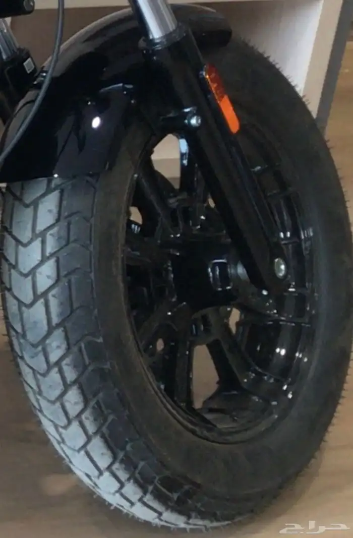 كفر دباب امامي انديان سكاوت بوبر Pirelli 1