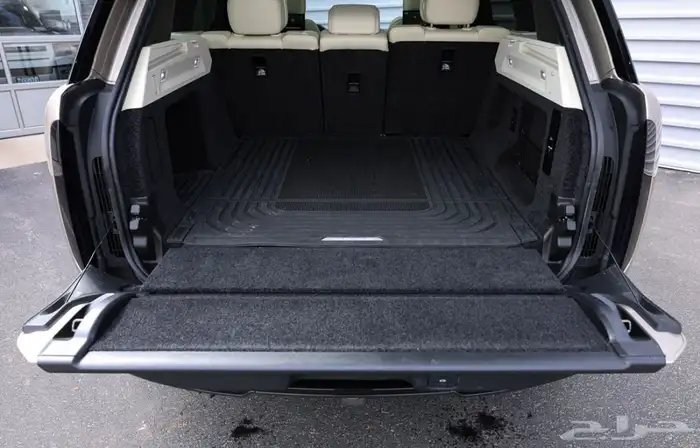 2023 Range Rover SE SWB فل كامل 4