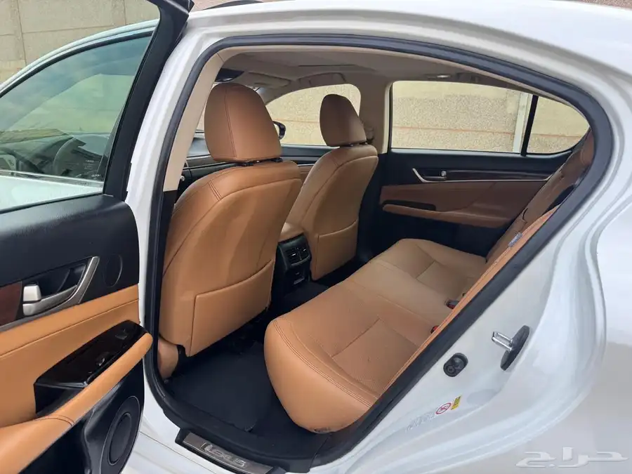 لكزس GS350 2013 16