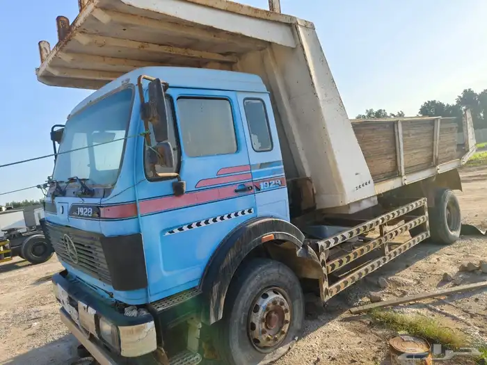 كرين للبيع xcmg و قلاب سكس و قلاب عايدي 0