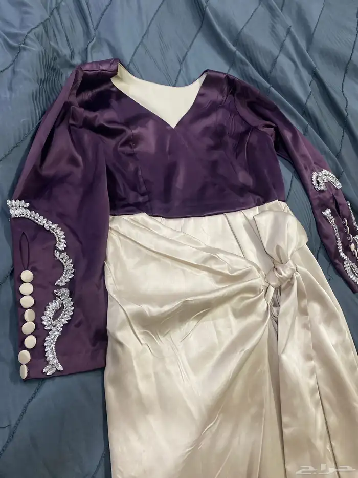 للبيع فستان استعمال مره واحده 2