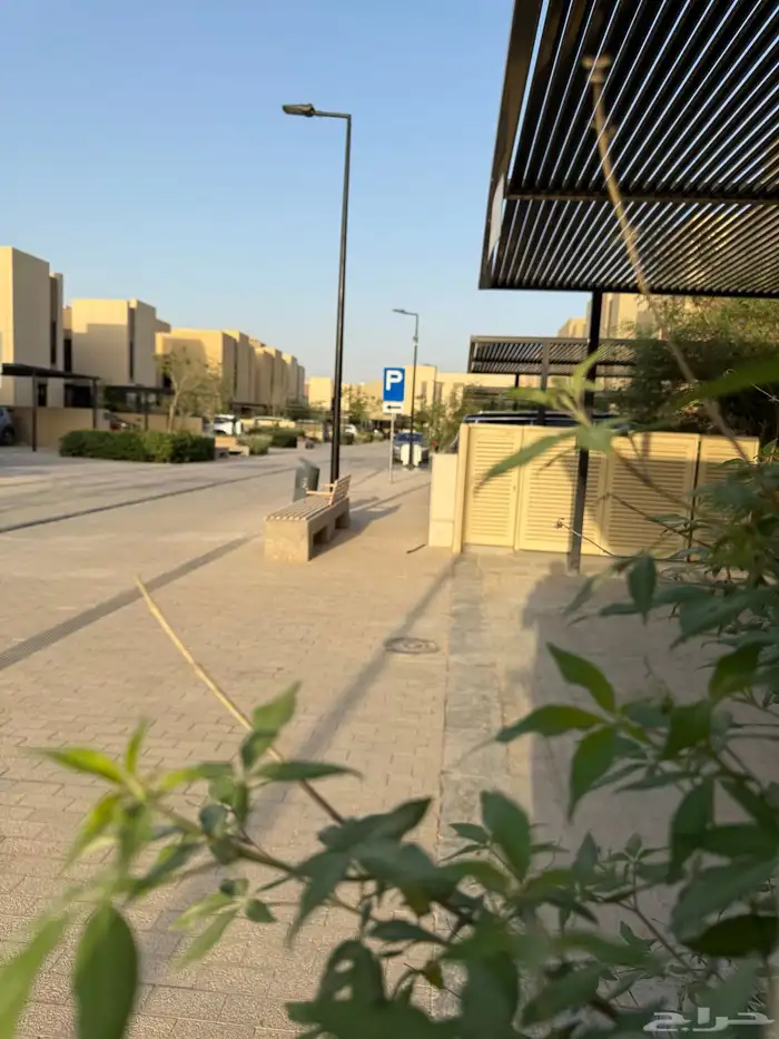 فيلا للايجار جديده وعرض مغري 24