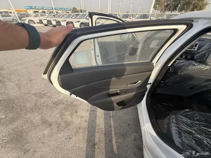 النترا كمفورت 2025 اصفار تم البيع 6