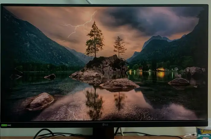 شاشة gaming من LG 27 بوصة 240 فريم 6