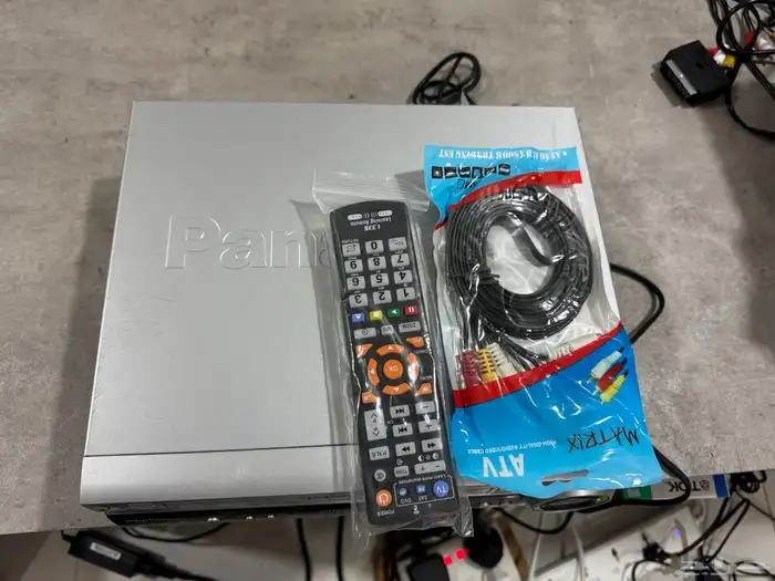(تم البيع) جهاز فيديو (VHS) باناسونيك SUPER DRIVEمتعدد (121) 3