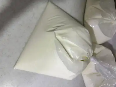 لبن غنم طازج 0