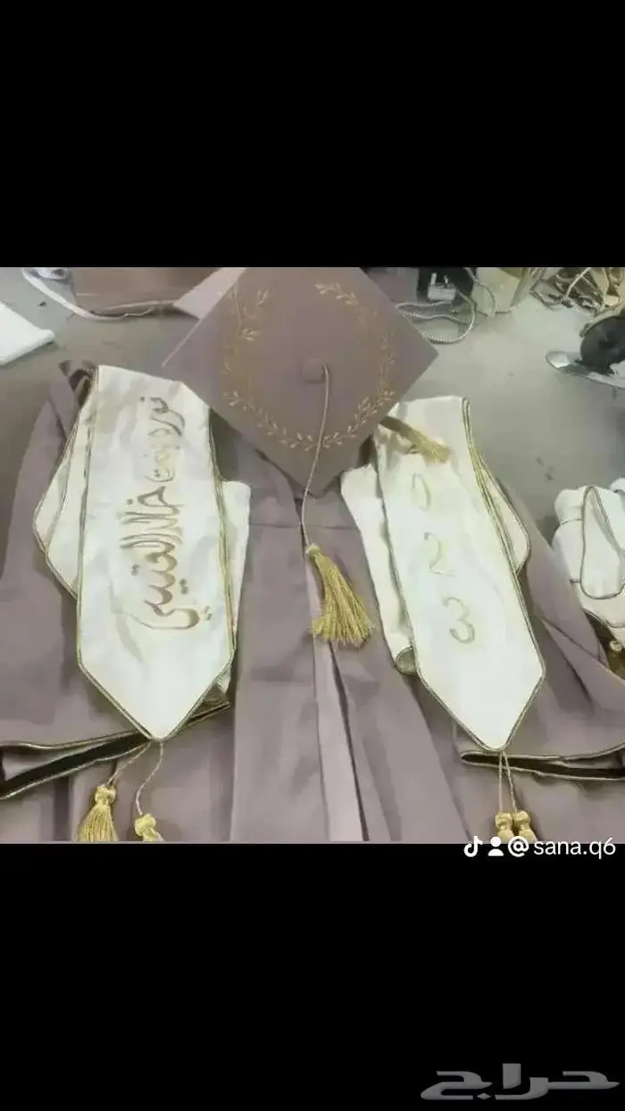 أرواب تخرج 2025 14