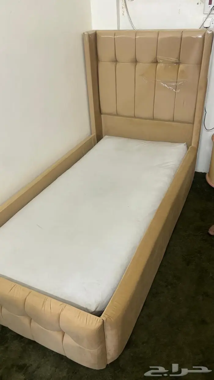 سريرين مفرده للبيع 0